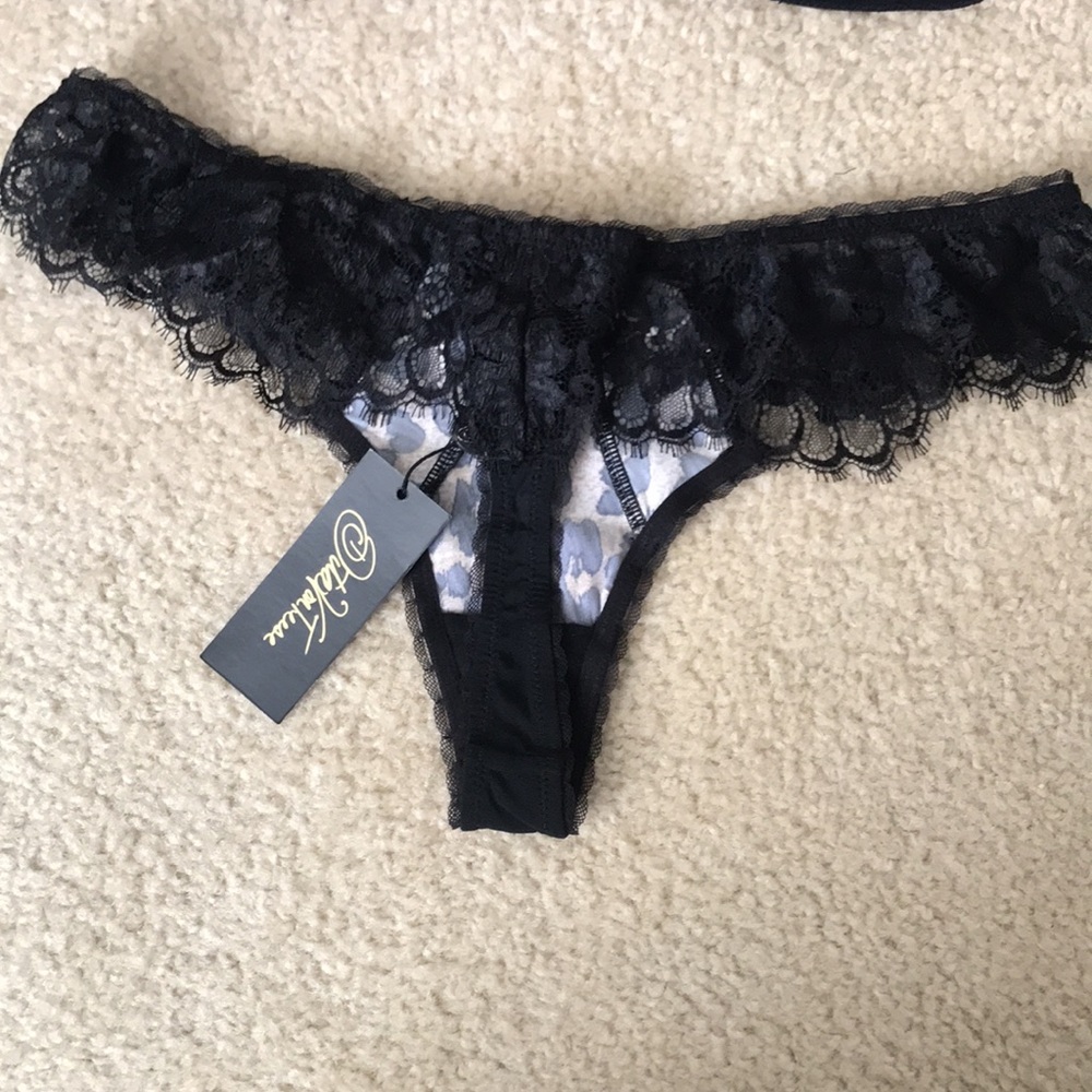Dita Von Teese 2pc Set. Black Lace Silky (feel) Leopard Print Bra & Thong match. - Picture 11 of 13